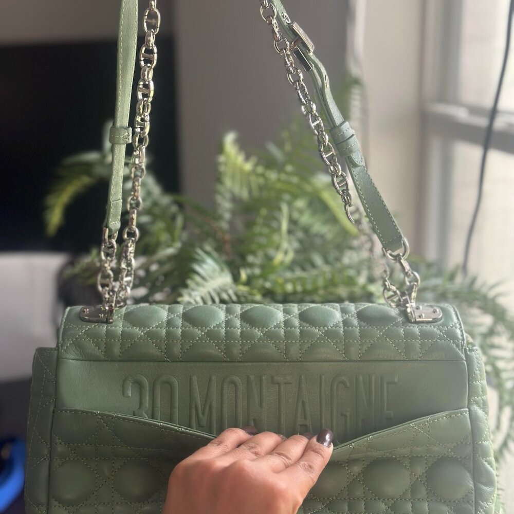 CHRISTIAN DIOR - Picture 2 of 3